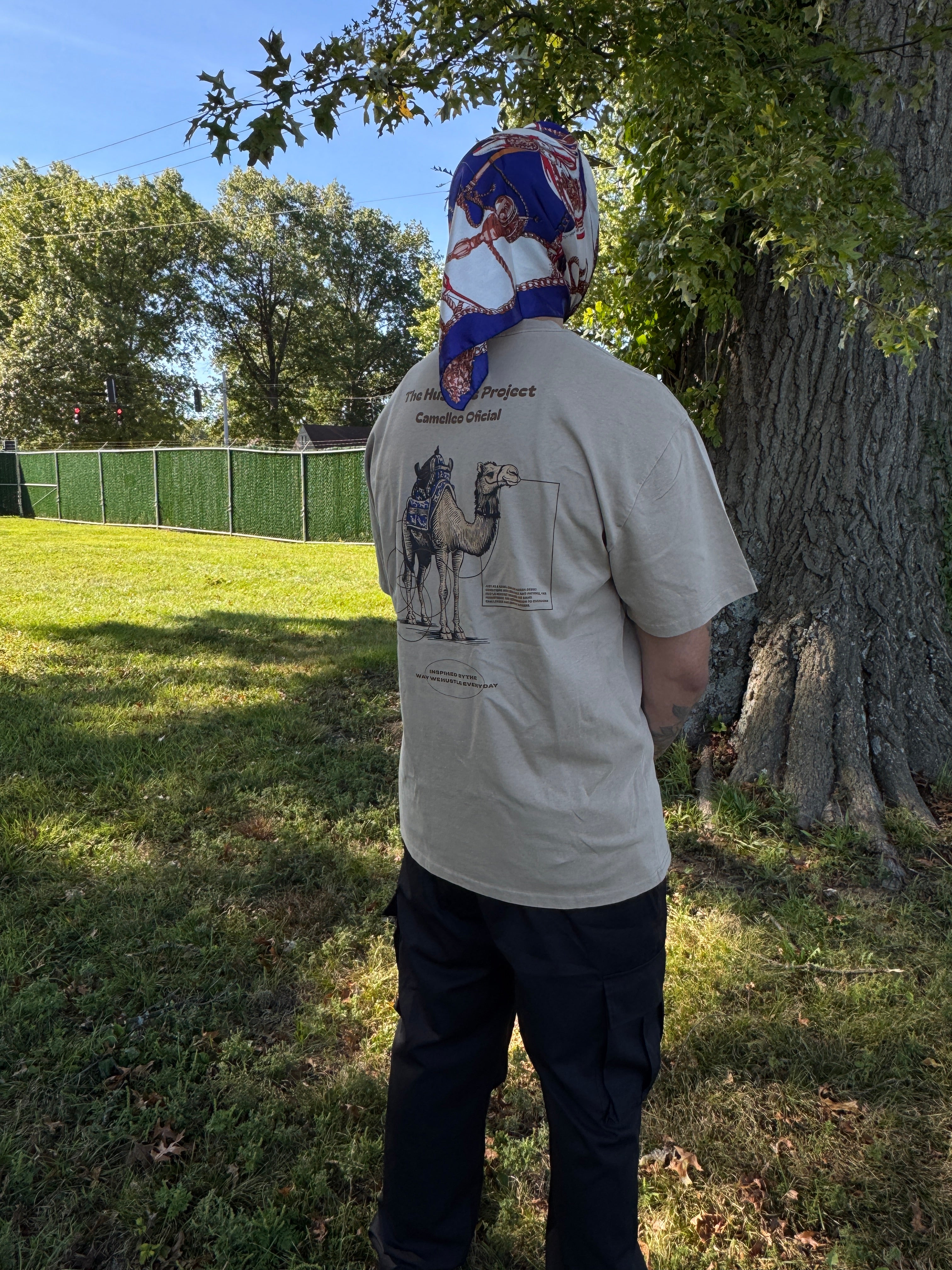 CAMELLEO PROJECT HUSTLERS TEE (EUCALYPTUS)