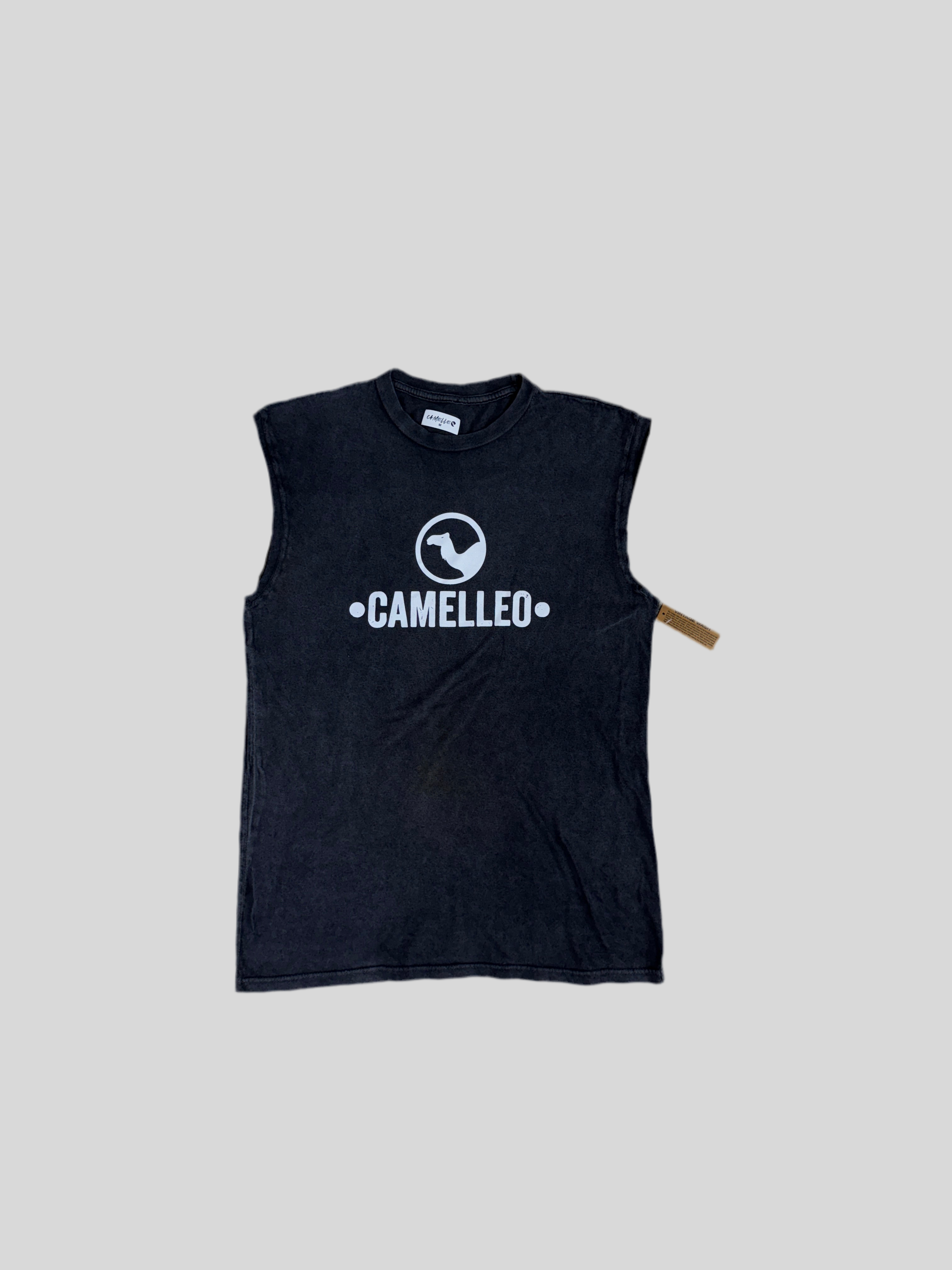 CAMELLEO MUSCLE TEE (VINTAGE BLACK)