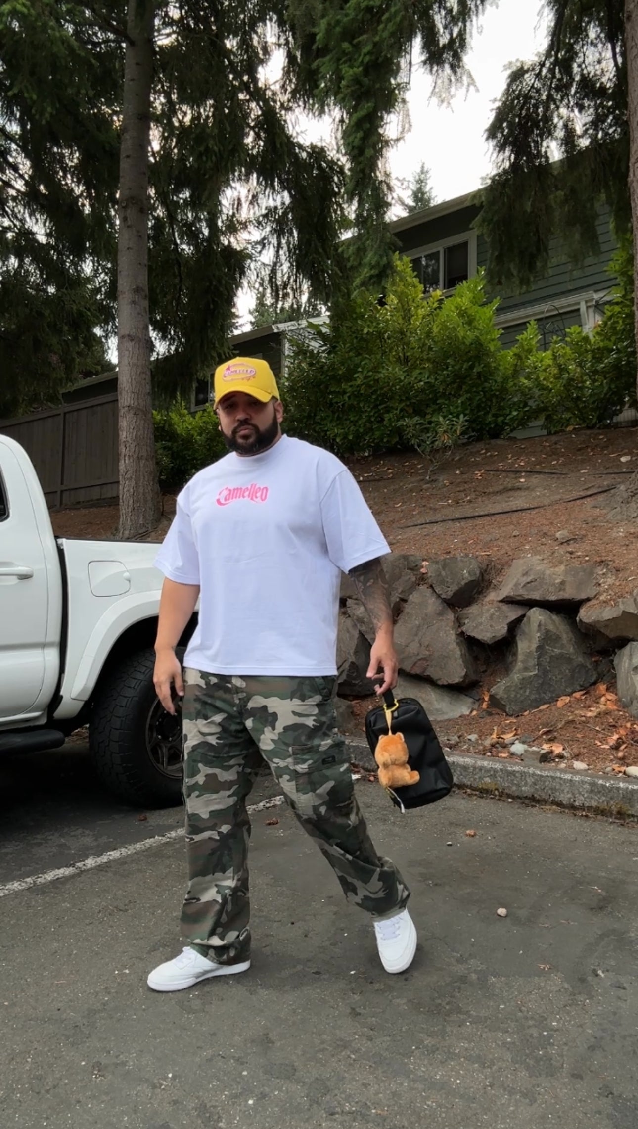 CAMELLEO - BEAUTIFUL DISAPPOINTMENT TEE