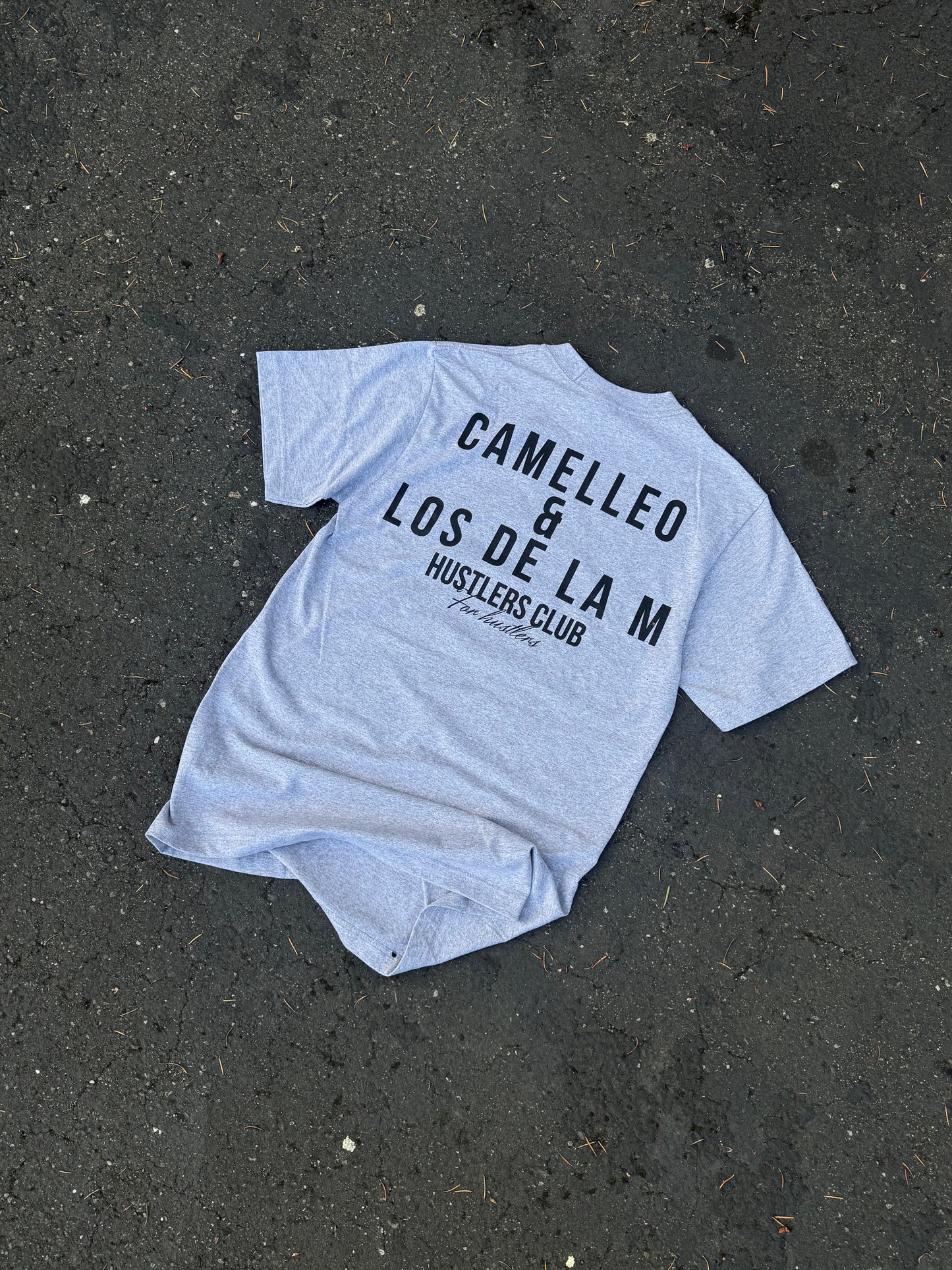CAMELLEO X LOS DE LA M COLLAB TEE (GREY)