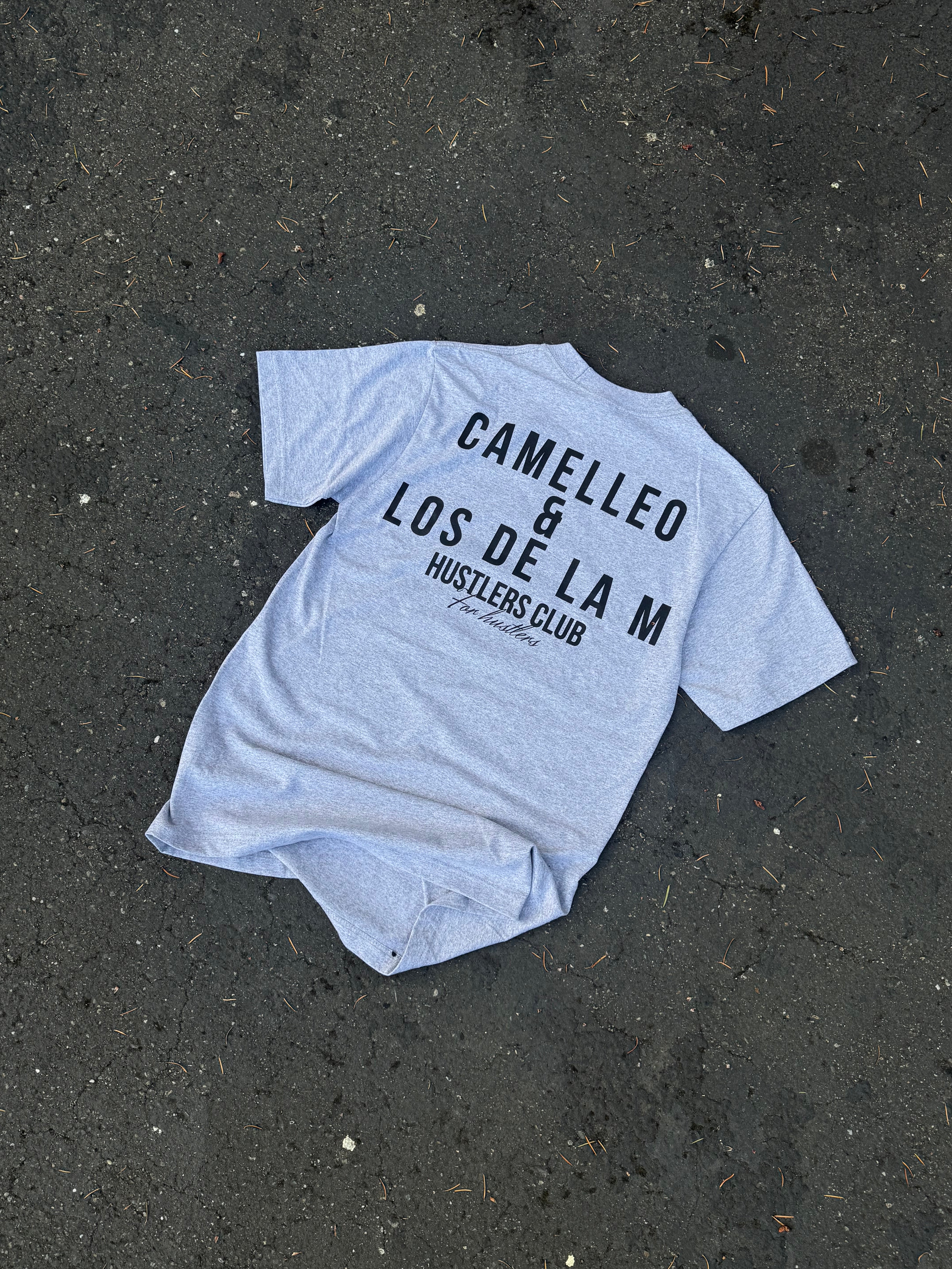 CAMELLEO X LOS DE LA M COLLAB TEE (GREY)