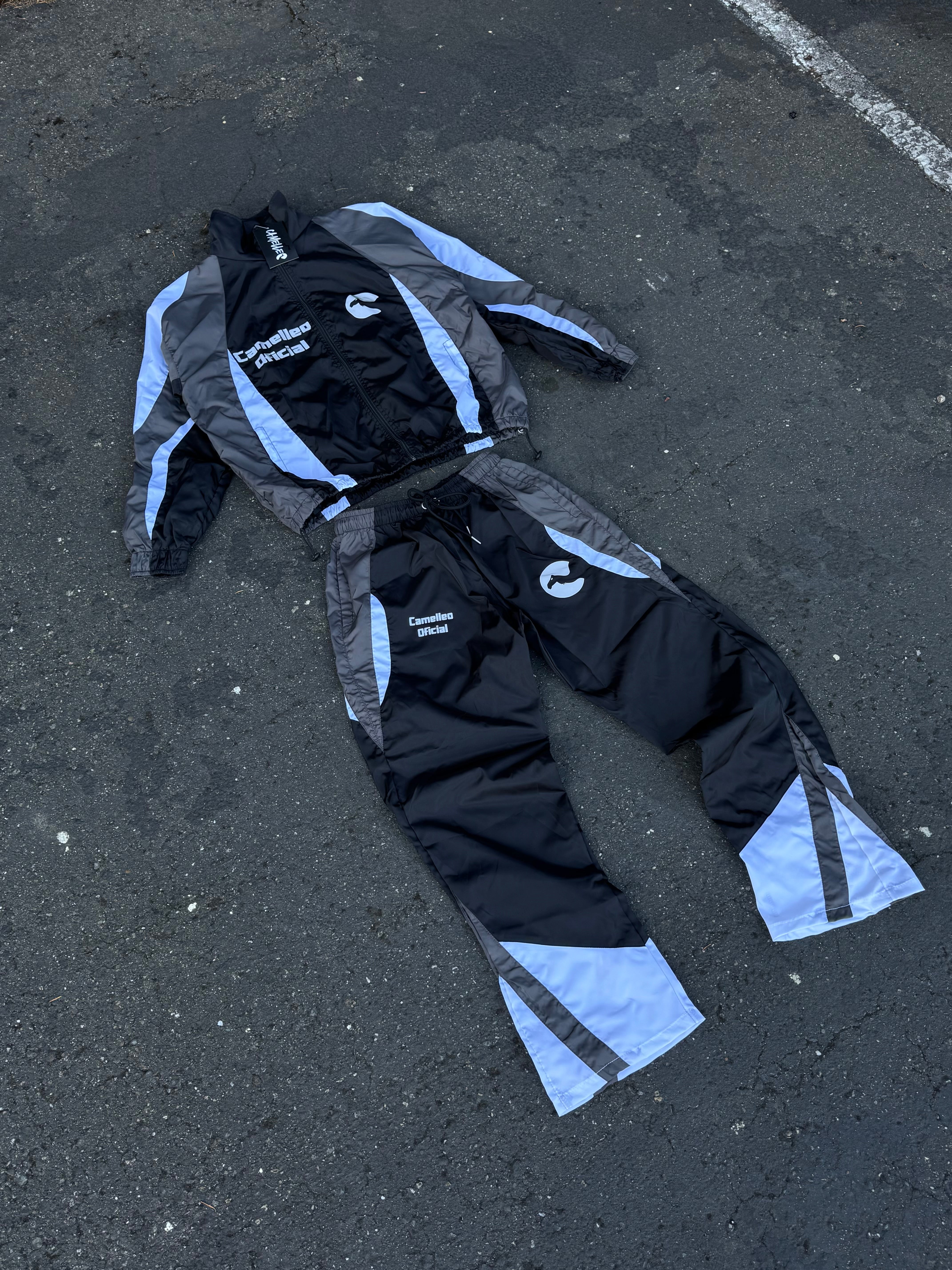 CAMELLEO TRACKSUIT